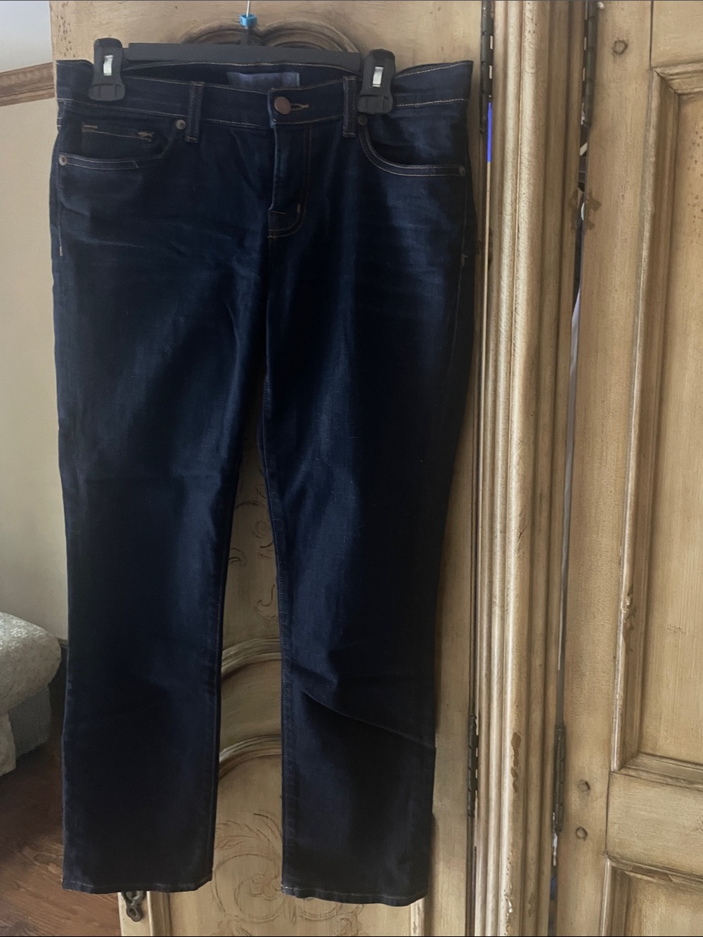 J Brand Women's Dark Blue Stretch Jeans - Classic Slim Fit